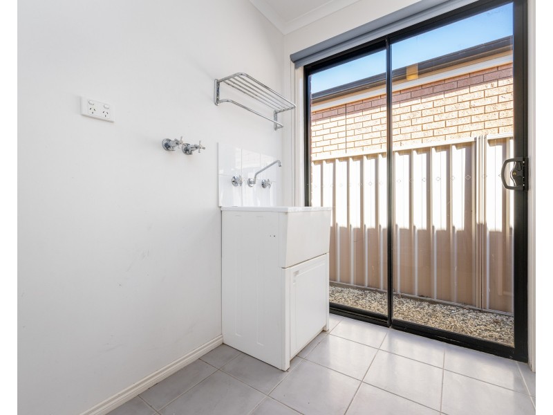 3 MELROSE CIRCUIT, Shepparton VIC 3630