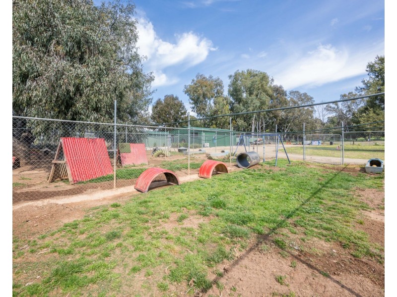 6 Cemetery Road, Cobram East VIC 3644
