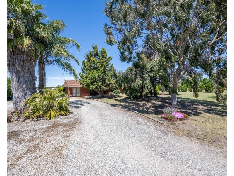 50 Swainston Road, Shepparton East VIC 3631