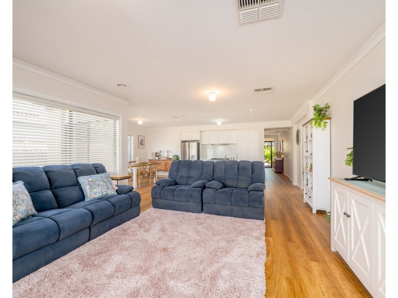 21 Greybox Way, Kialla VIC 3631