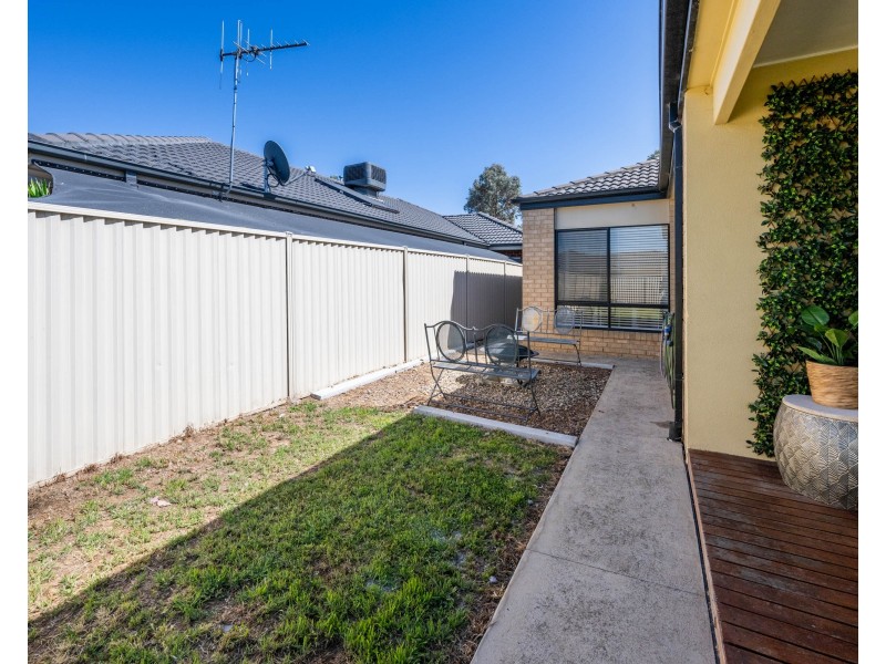 21 Greybox Way, Kialla VIC 3631