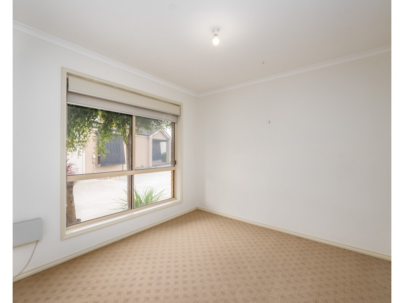 4/2 RANIER COURT, Shepparton VIC 3630