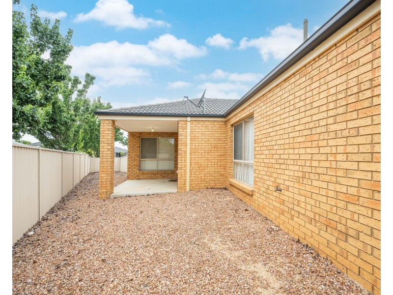 4/2 RANIER COURT, Shepparton VIC 3630