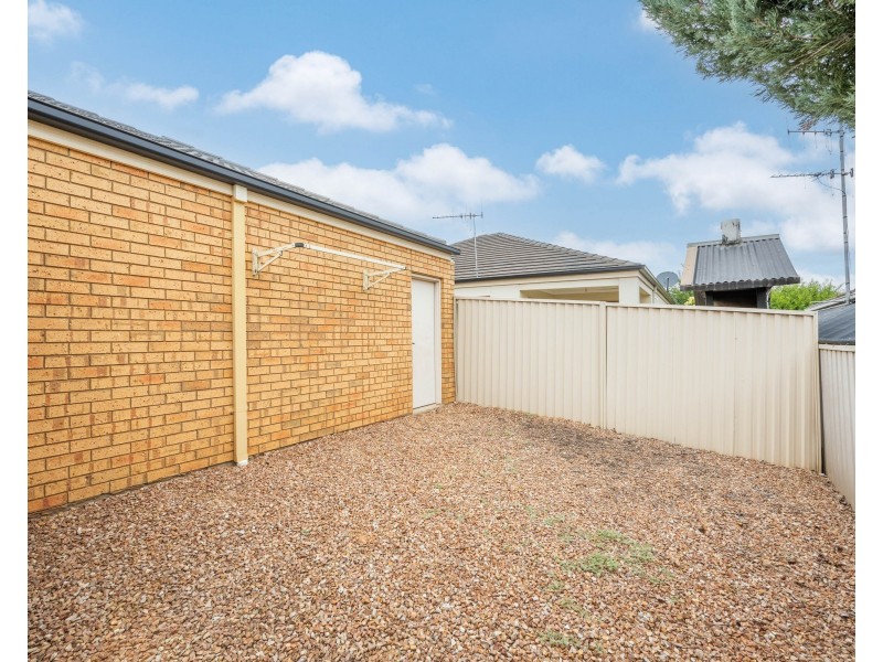4/2 RANIER COURT, Shepparton VIC 3630