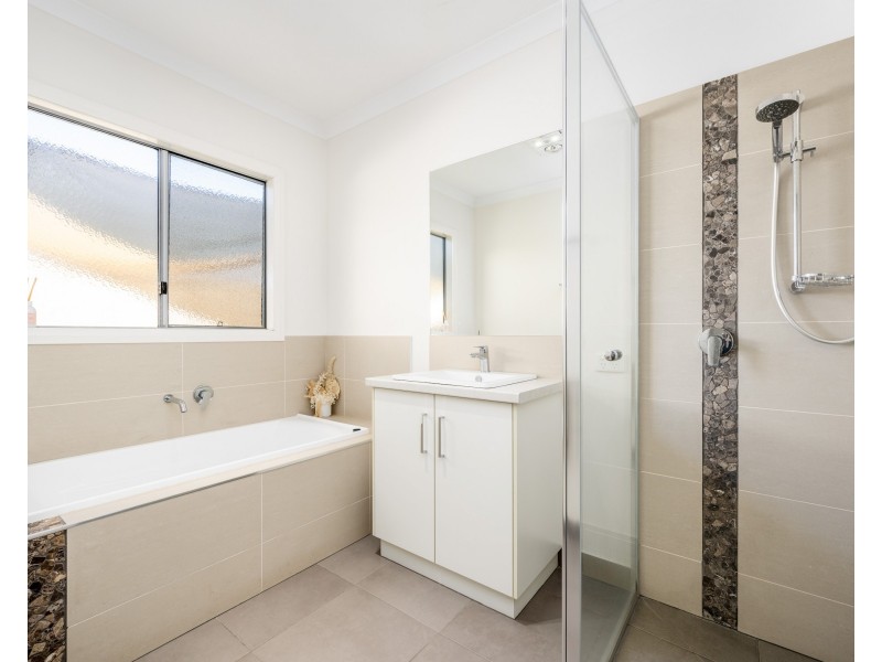5 Coorong Court, Kialla VIC 3631