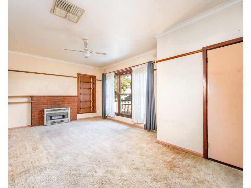 58 Cameron Avenue, Shepparton VIC 3630