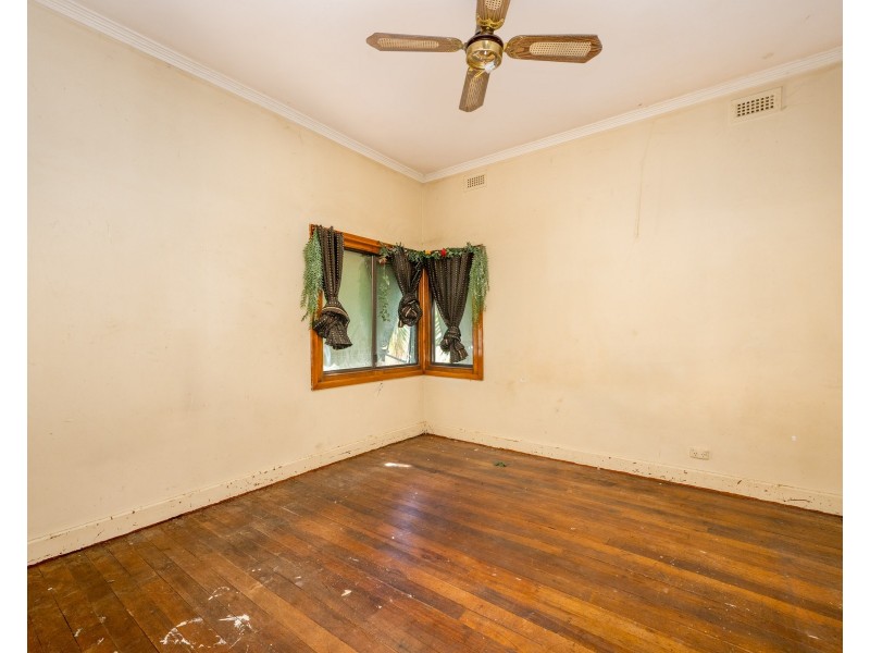 152 Sobraon Street, Shepparton VIC 3630