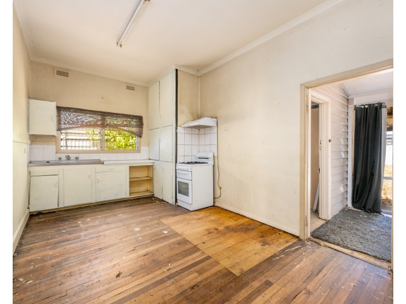 152 Sobraon Street, Shepparton VIC 3630