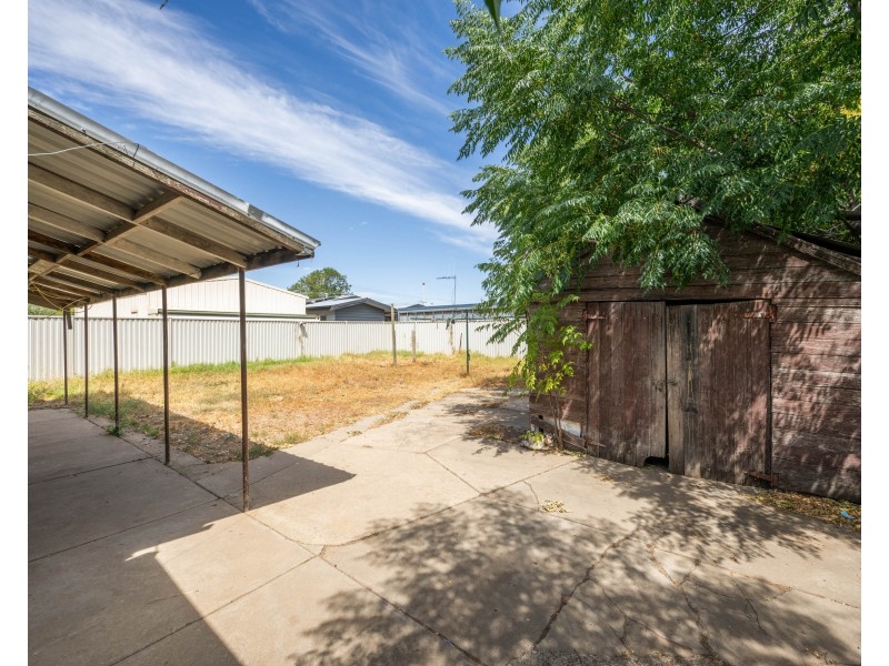 152 Sobraon Street, Shepparton VIC 3630