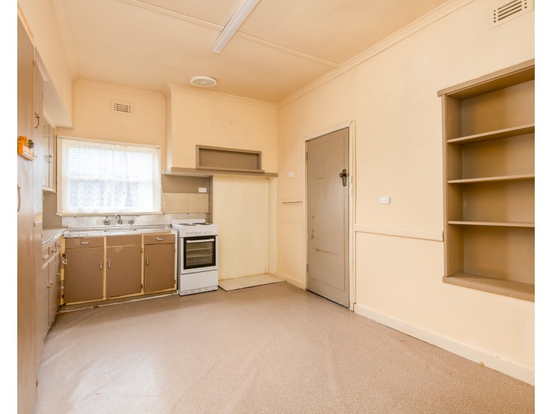 36 BALACLAVA ROAD, Shepparton VIC 3630