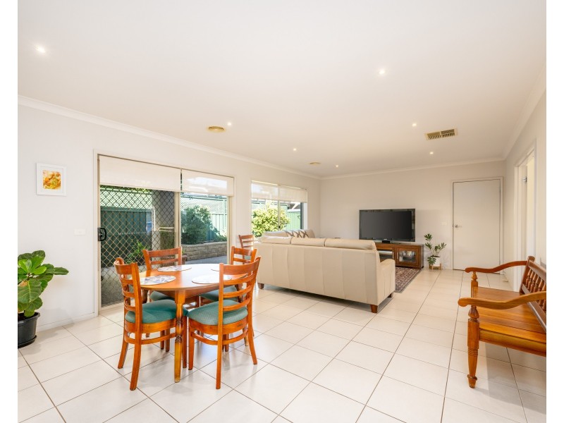 9 Elm Terrace, Shepparton VIC 3630
