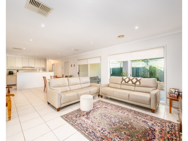 9 Elm Terrace, Shepparton VIC 3630
