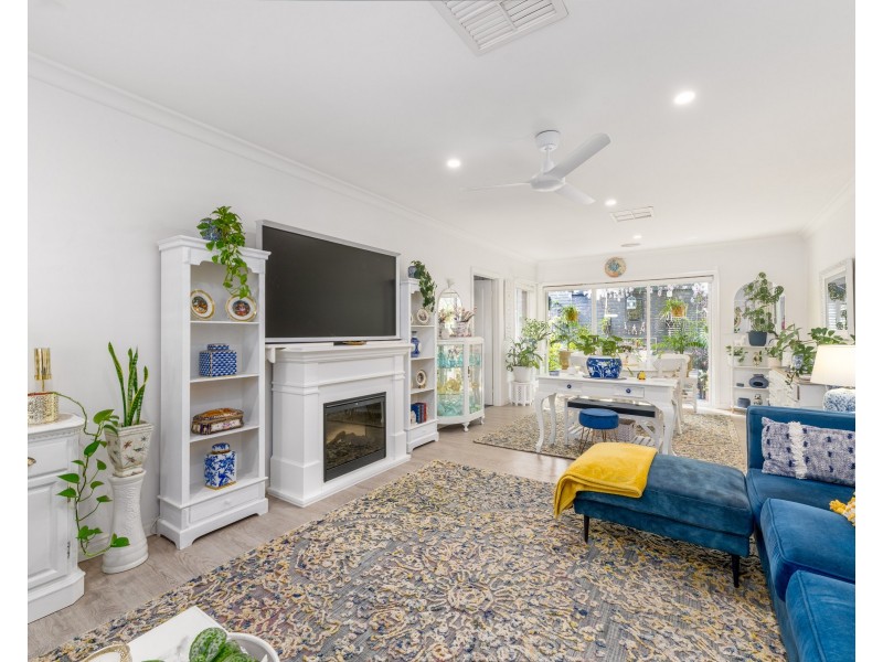 1/15 BARKER AVENUE, Shepparton VIC 3630