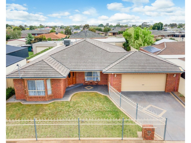 11 SUTTON ROAD, Shepparton VIC 3630