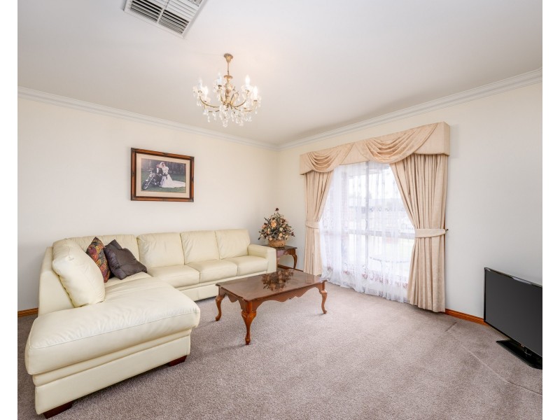 11 SUTTON ROAD, Shepparton VIC 3630