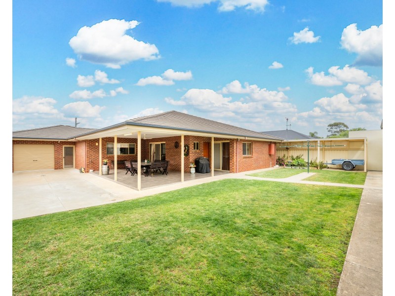 11 SUTTON ROAD, Shepparton VIC 3630