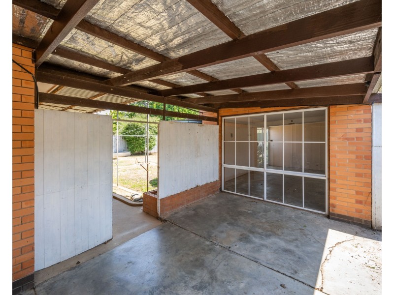 12 LEVIS STREET, Shepparton VIC 3630