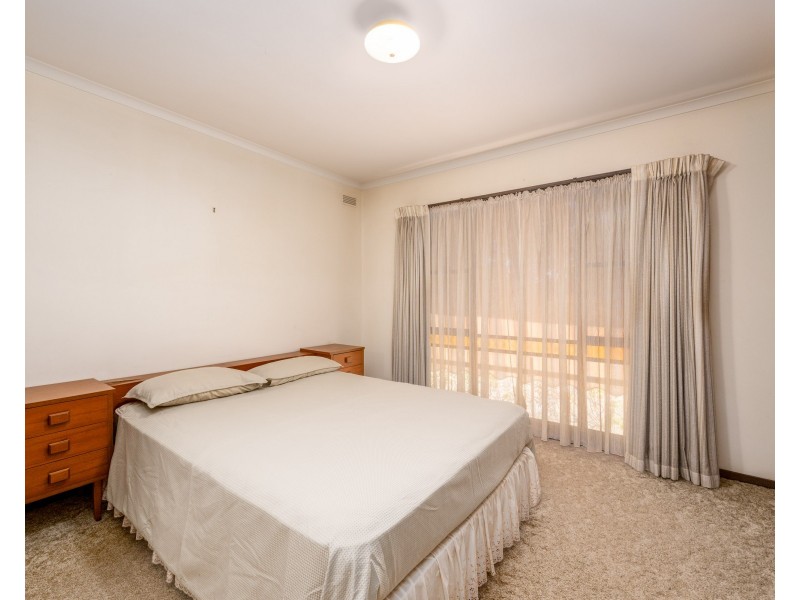 31 BARRINGTON STREET, Benalla VIC 3672