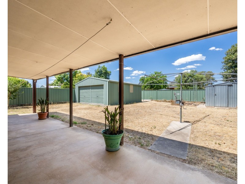 31 BARRINGTON STREET, Benalla VIC 3672