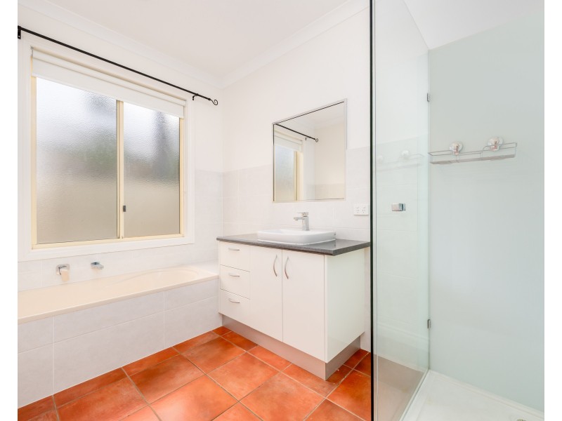 19 Dunstan Court, Shepparton VIC 3630