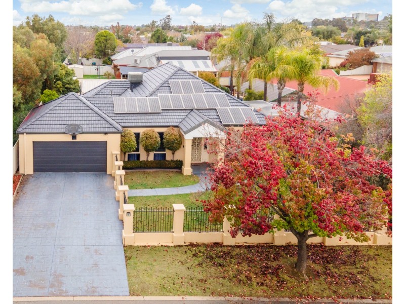 19 Dunstan Court, Shepparton VIC 3630