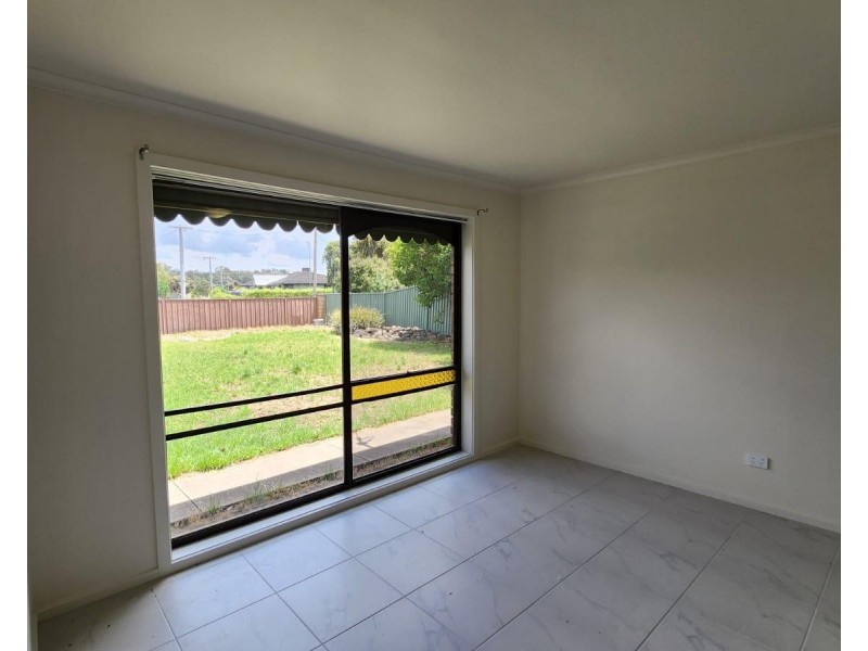 17 Batman Avenue, Shepparton VIC 3630