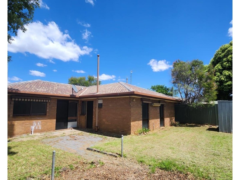 17 Batman Avenue, Shepparton VIC 3630