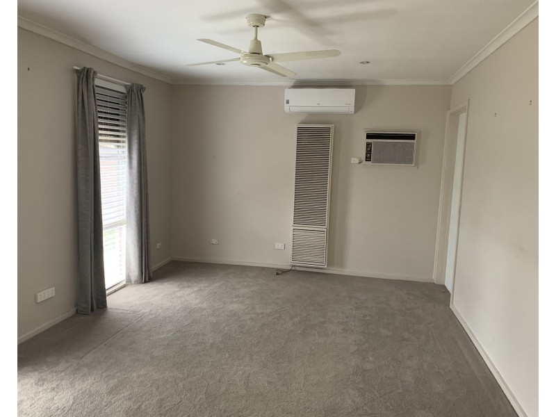 6 Logan Court, Shepparton VIC 3630