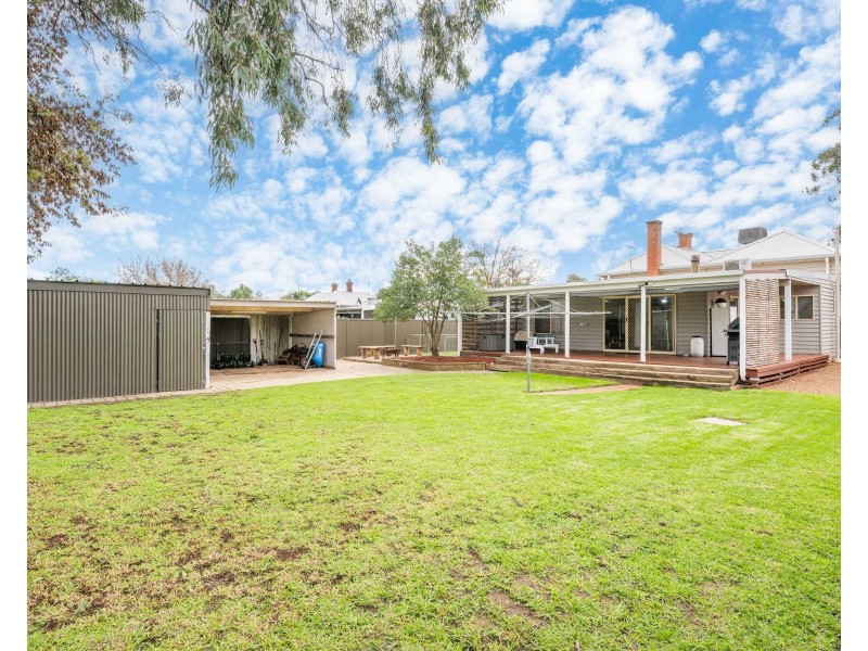 29 Victoria Street, Tallygaroopna VIC 3634