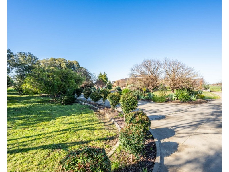 612 & 614 Midland Hwy, Shepparton East VIC 3631
