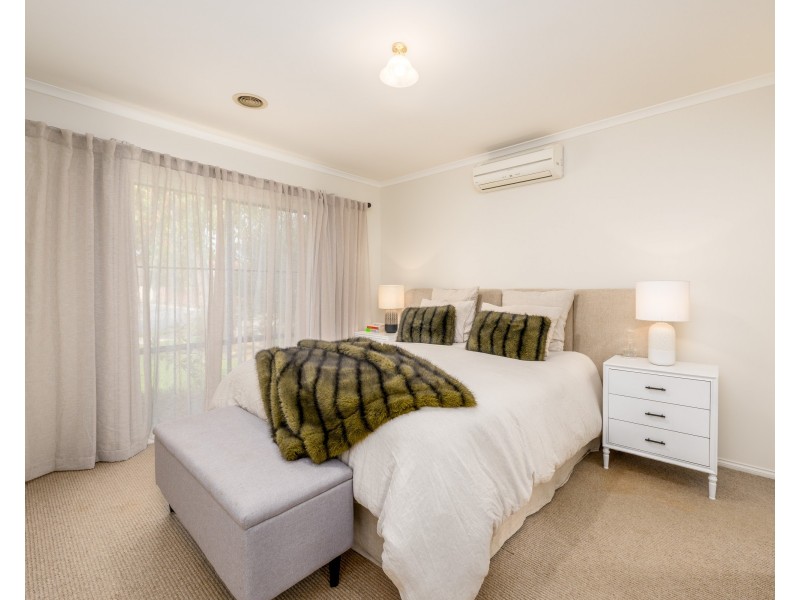8 Paradise Court, Kialla VIC 3631