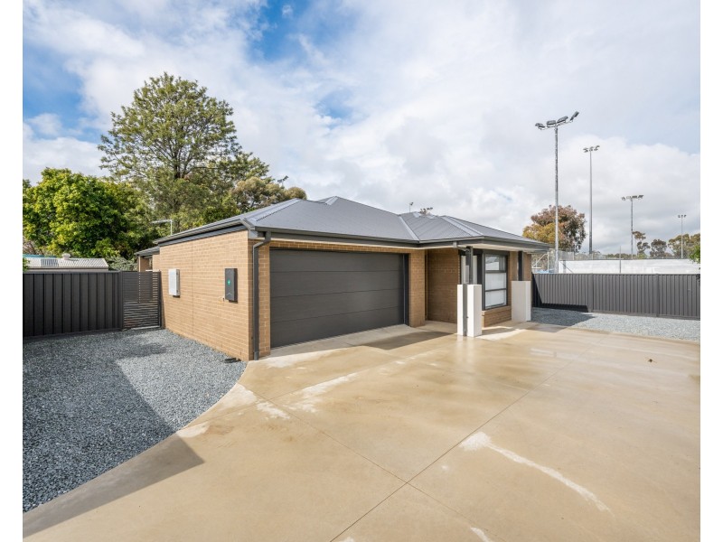 7A VICKERS STREET, Kialla VIC 3631