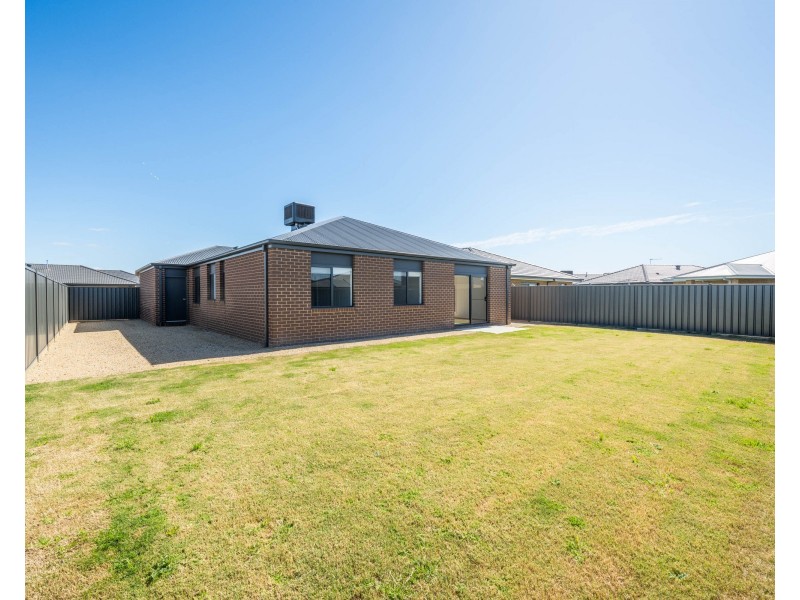 5 Carex Street, Yarrawonga VIC 3730