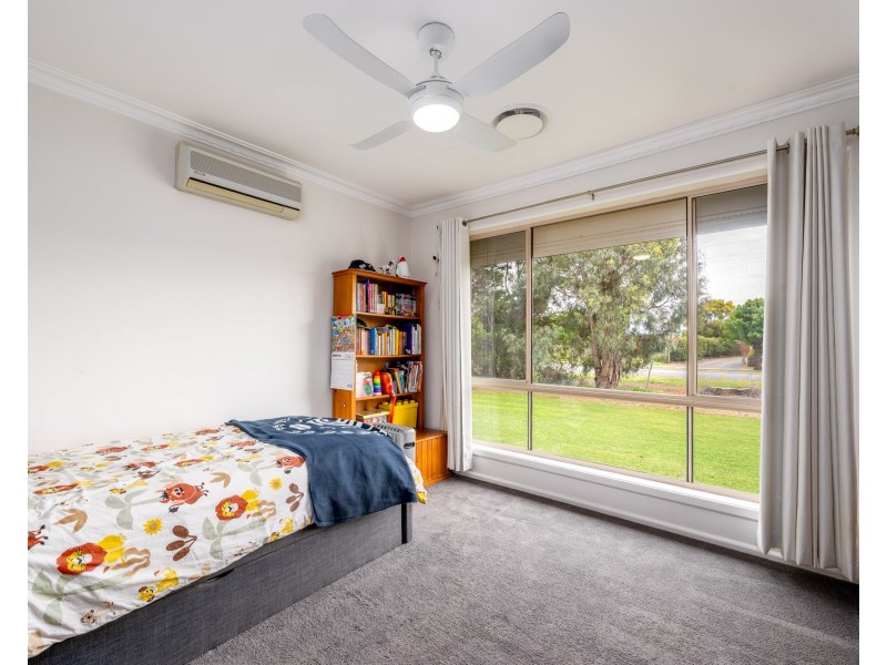 230 Hickey Road, Katandra West VIC 3634