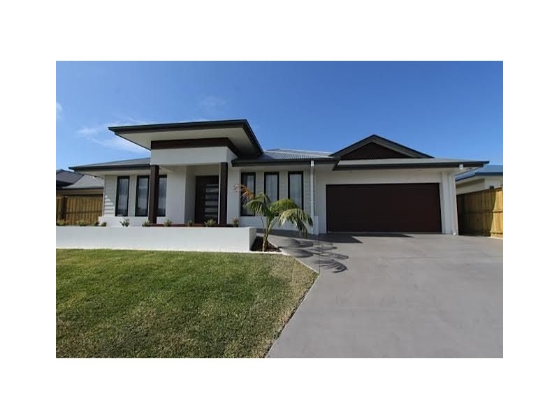 65 Laceflower Parade, Casuarina NSW 2487