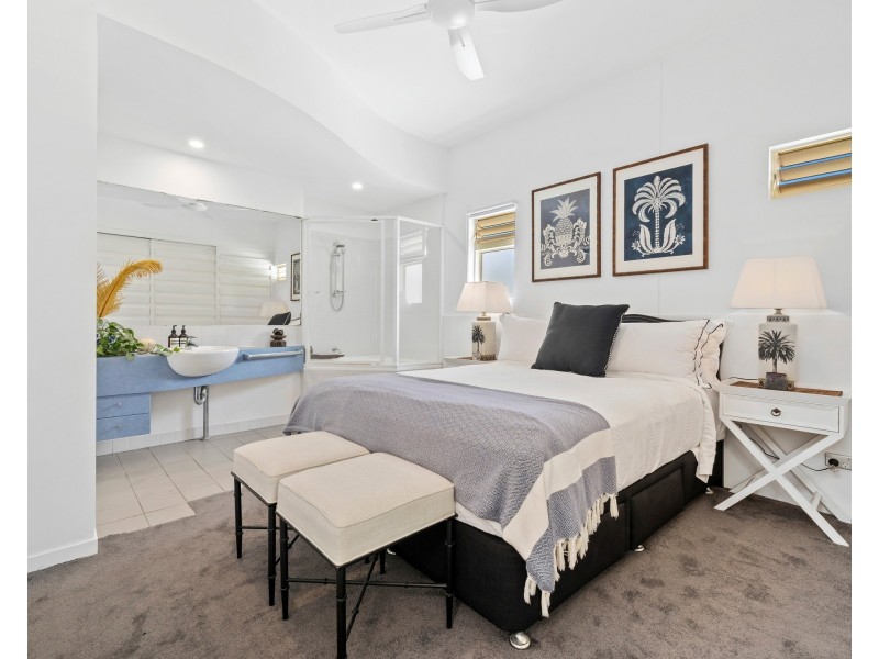 2/3 Cedarwood Court, Casuarina NSW 2487