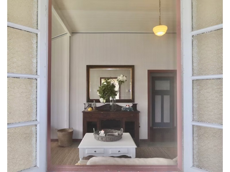 17 Denham Street, Stanthorpe QLD 4380