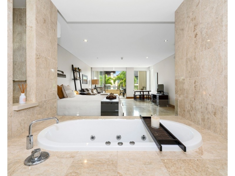 215/9-13 Dianella Drive, Casuarina NSW 2487