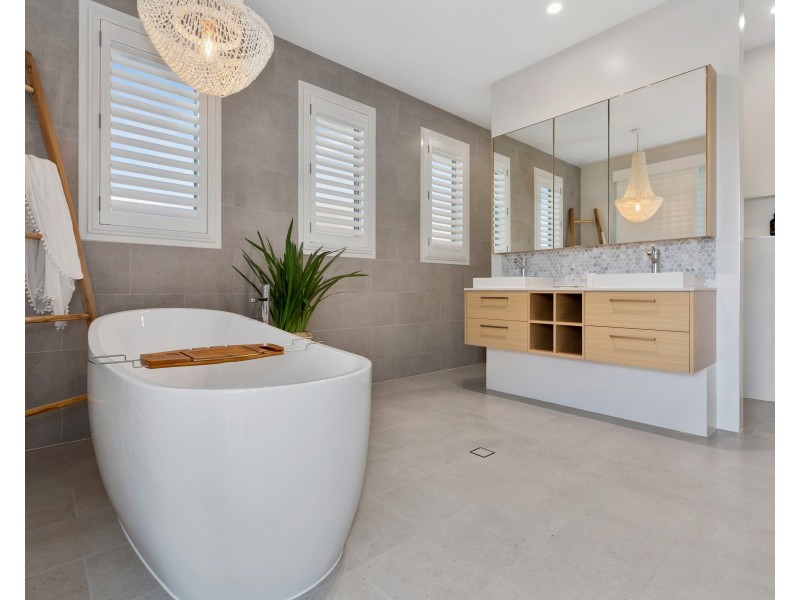 6 Eclipse Lane, Casuarina NSW 2487