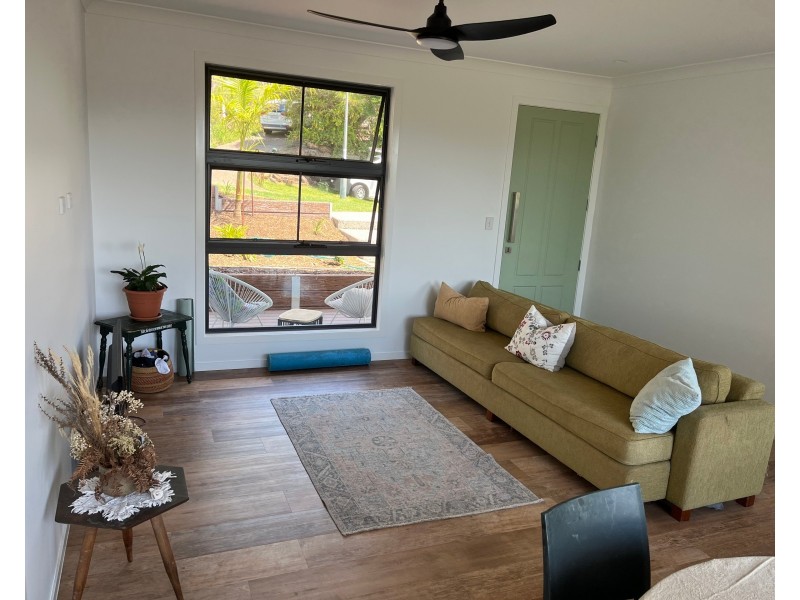 12a Firewheel Way, Banora Point NSW 2486