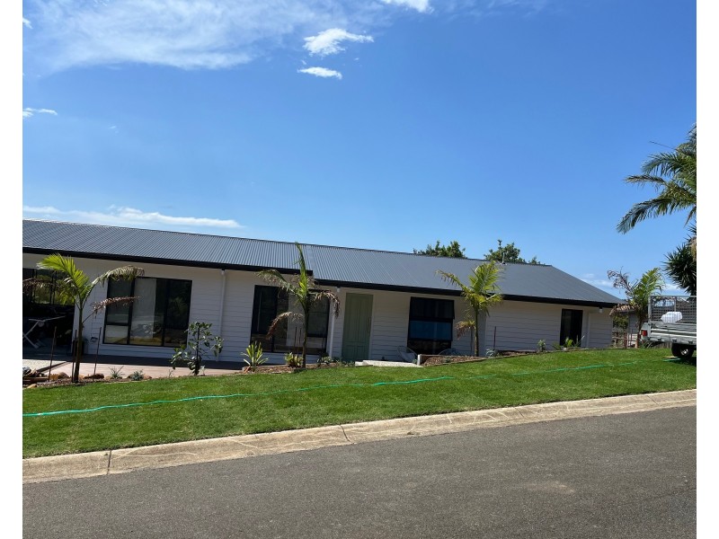 12a Firewheel Way, Banora Point NSW 2486