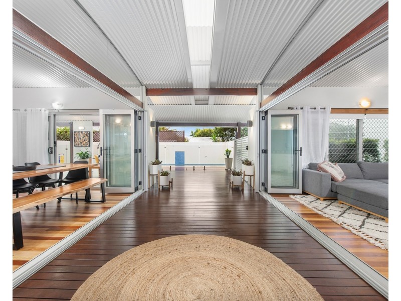702 Casuarina Way, Casuarina NSW 2487