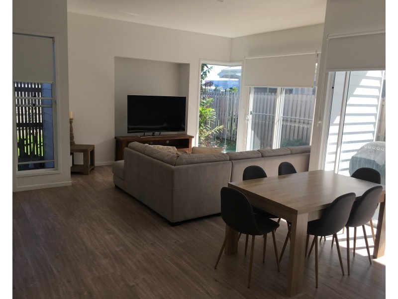 2A Blue Horizon Drive, Casuarina NSW 2487