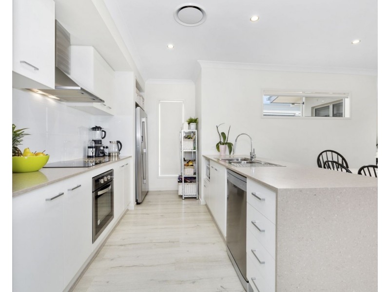 87 Laceflower Parade, Casuarina NSW 2487
