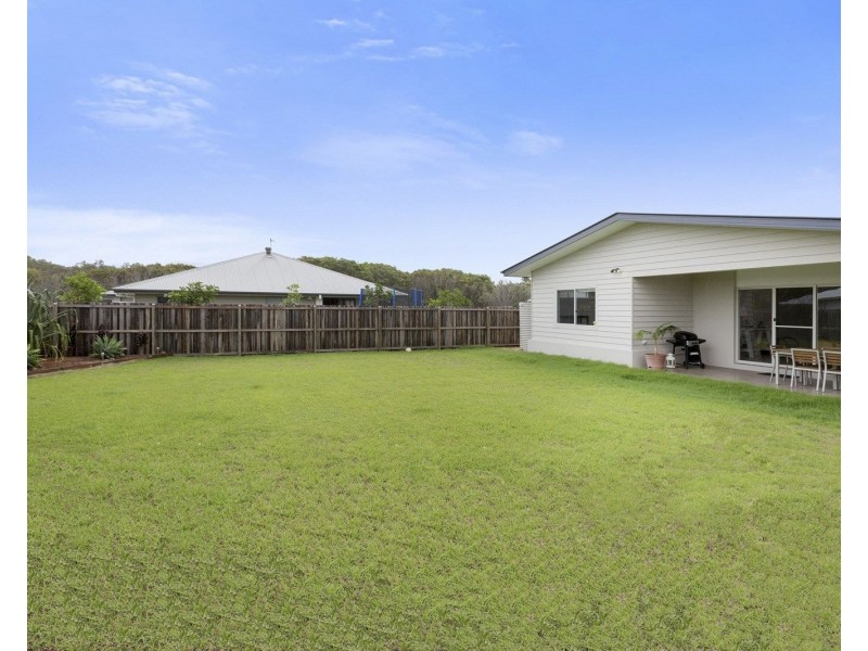 87 Laceflower Parade, Casuarina NSW 2487