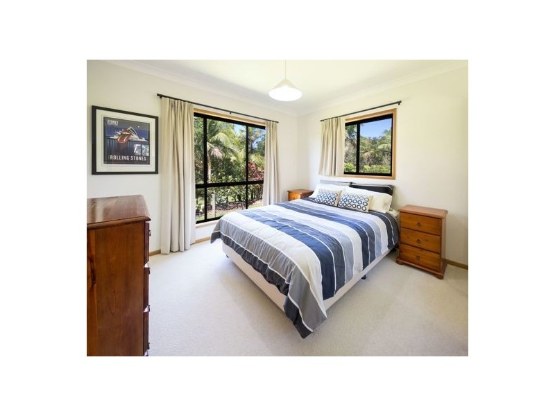913 Scotts Head Rd, Scotts Head NSW 2447