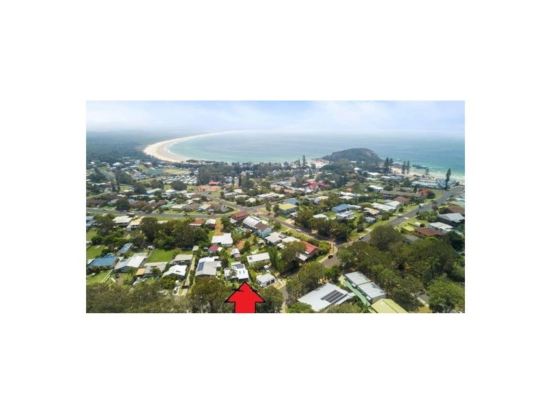18 Vernon Street, Scotts Head NSW 2447