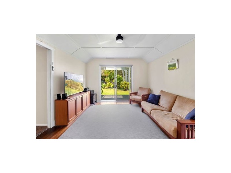 18 Vernon Street, Scotts Head NSW 2447