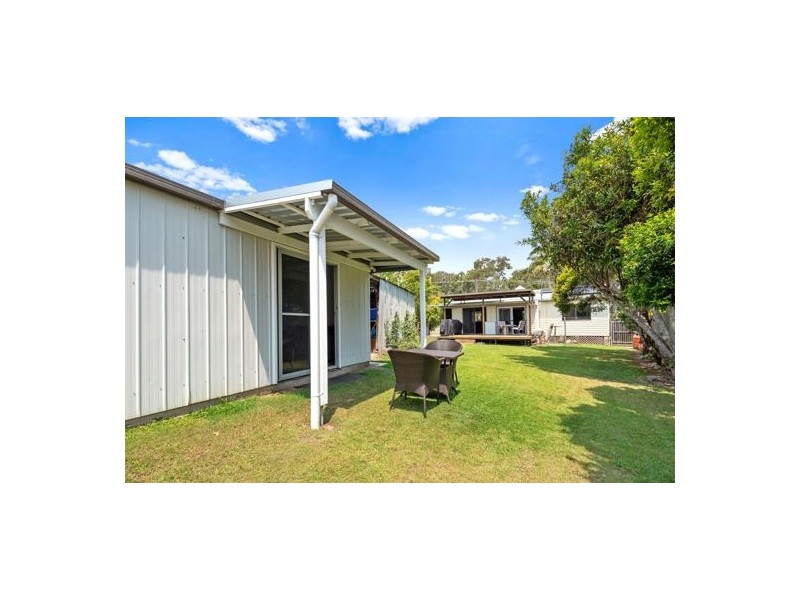 18 Vernon Street, Scotts Head NSW 2447