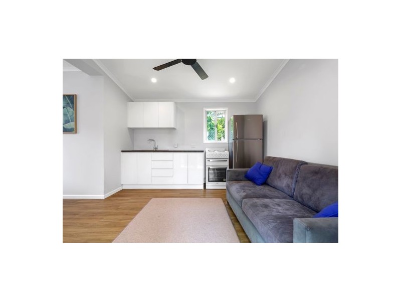 18 Vernon Street, Scotts Head NSW 2447